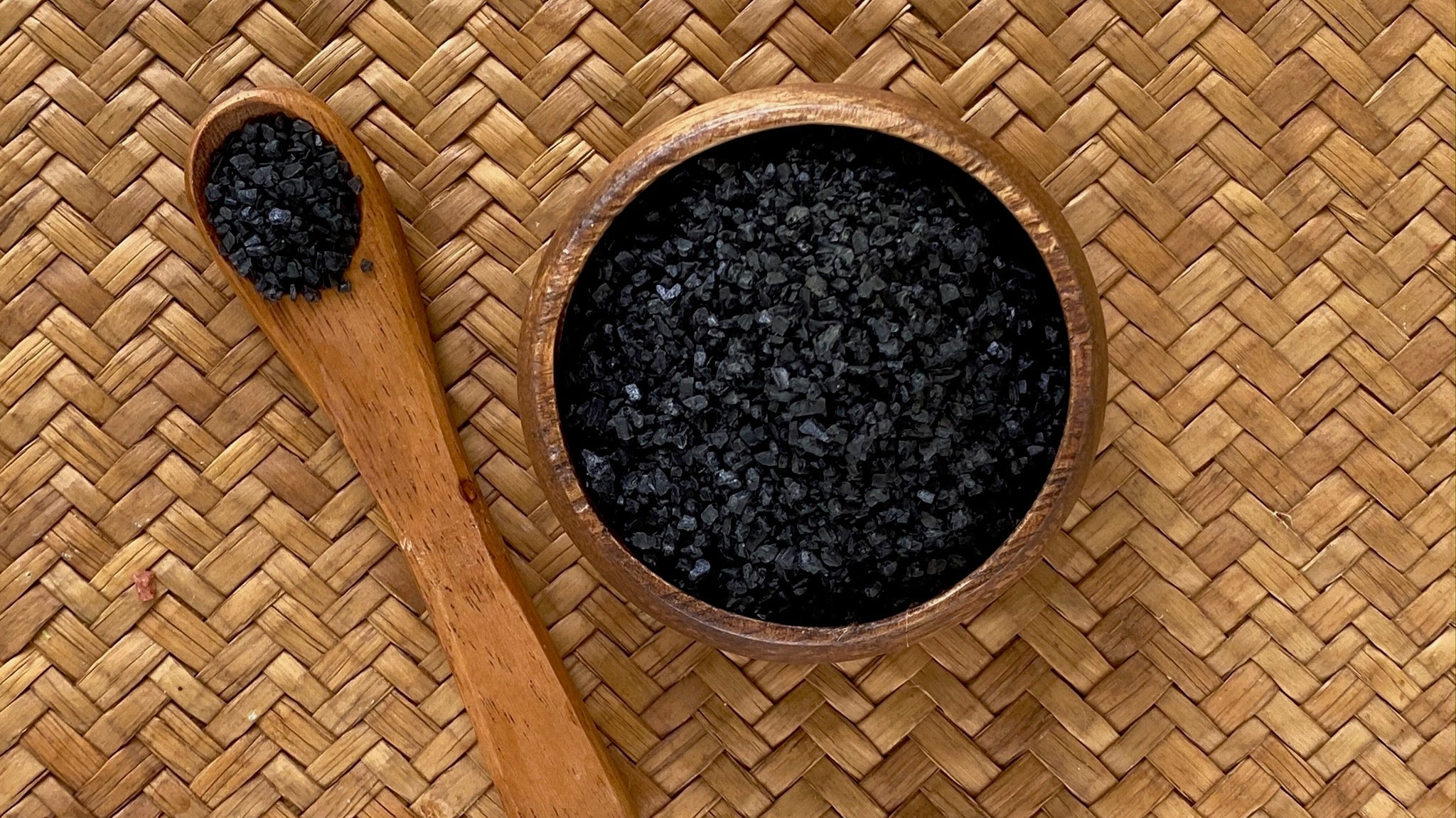 Black Hawaiian Salt in Wood Bowl