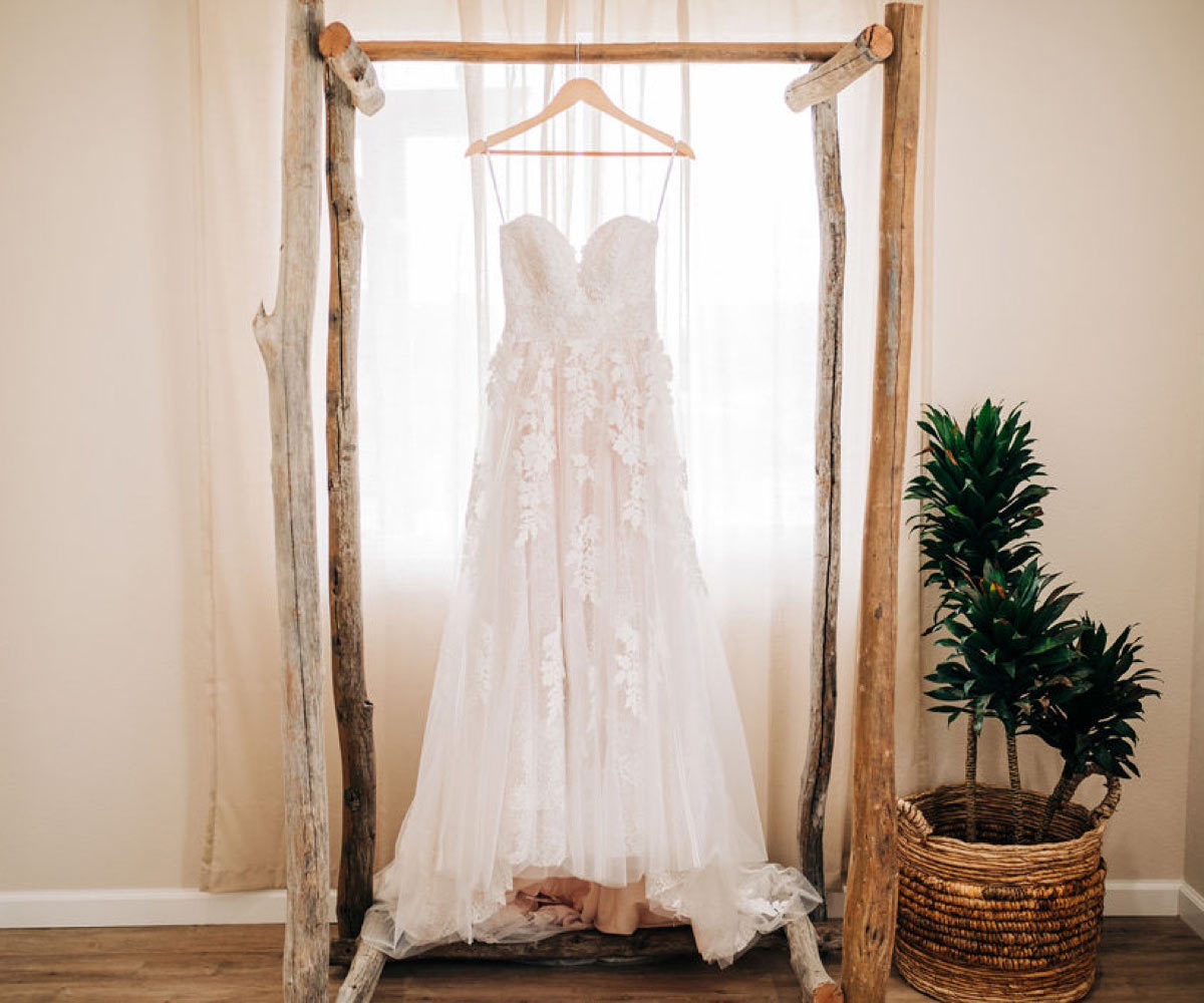 Wedding Dress Hanging